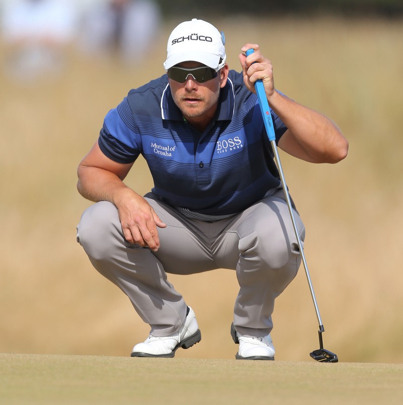 Henrik Stenson signs Dubai deal - SportsPro