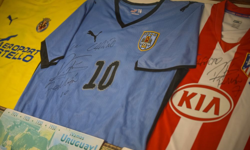 Socios creator Chillz launches sports memorabilia authentication